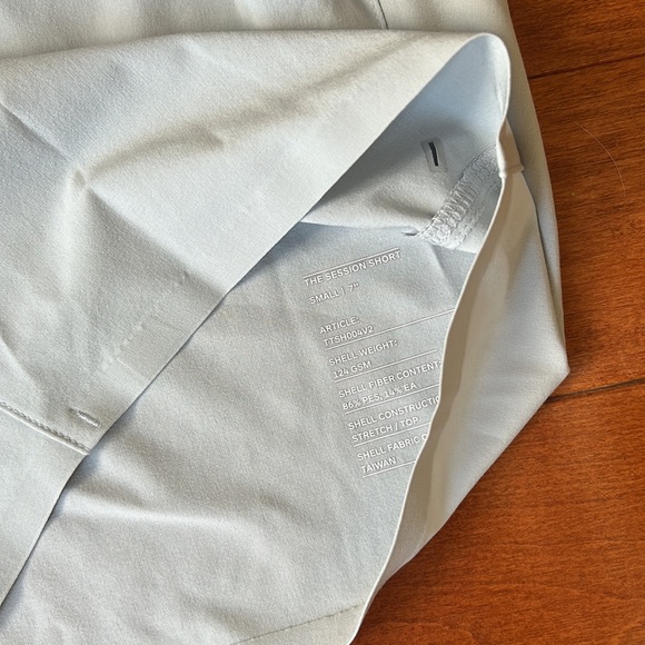 NWOT Ten Thousand Light Grey Session Short (No Liner) 7" Size Small - Picture 5 of 5